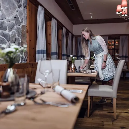 Familienresort Ellmauhof Saalbach-Hinterglemm