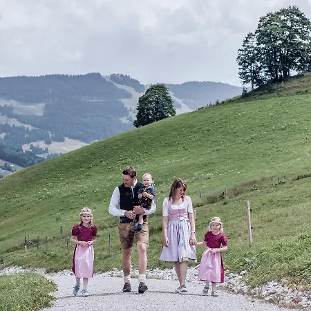 Hotell Familienresort Ellmauhof